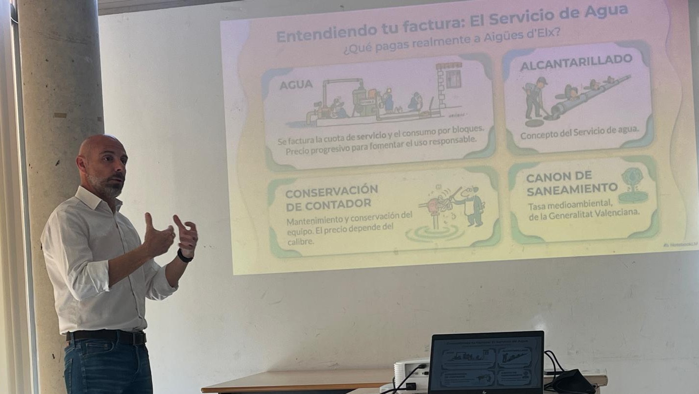 Ir a la noticia Elche acoge un ciclo de charlas para fomentar el consumo responsable de agua